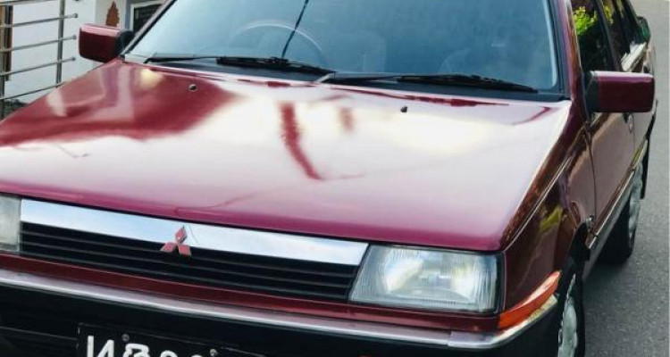 MITSUBISHI LANCER GLX 1985