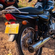 BAJAJ CT100 2012