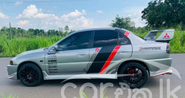 MITSUBISHI LANCER CK2 2000