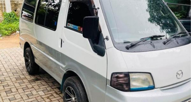 MAZDA BONGO 2000