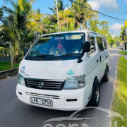 NISSAN CARAVAN E25 2002