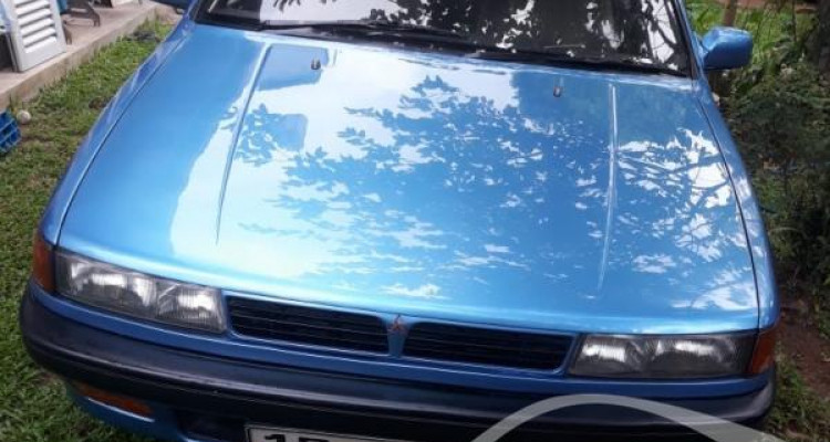 MITSUBISHI LANCER GLX 1991