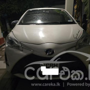 TOYOTA VITZ 2019
