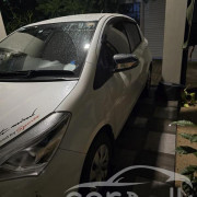 TOYOTA VITZ 2019