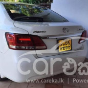 TOYOTA PREMIO 2018