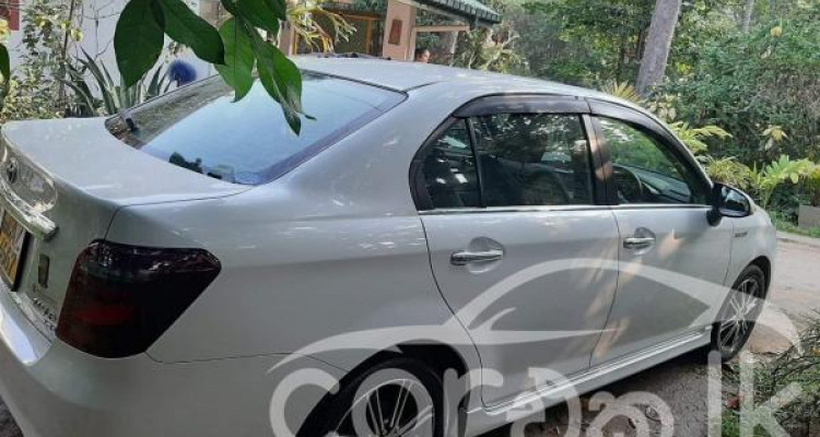 TOYOTA AXIO 2017