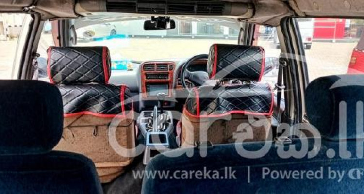 NISSAN SERENA 1997