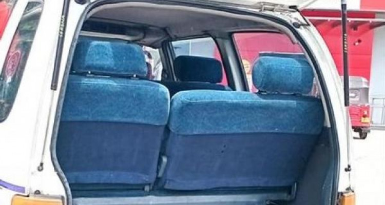 NISSAN SERENA 1997