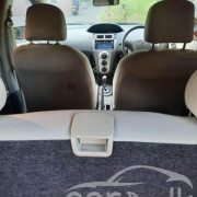 TOYOTA VITZ 2010