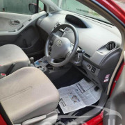 TOYOTA VITZ 2010