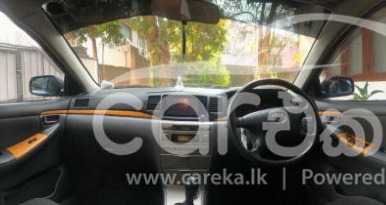 TOYOTA COROLLA 121 2004
