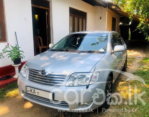 TOYOTA COROLLA 121 2004