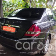 NISSAN TIIDA 2008