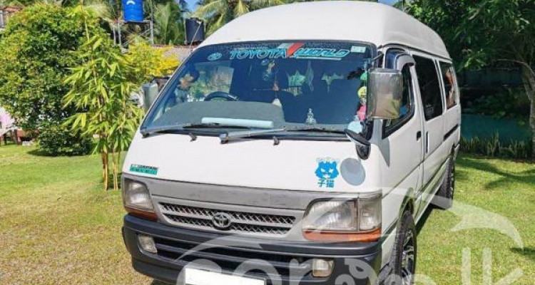 TOYOTA DOLPHIN 1998