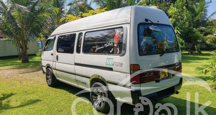 TOYOTA DOLPHIN 1998