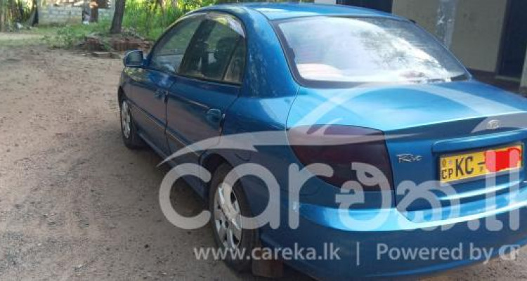 KIA RIO 2003