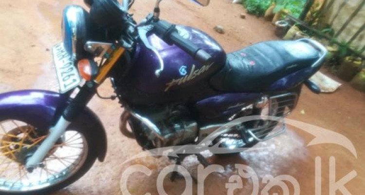 BAJAJ PULSAR 150 2004