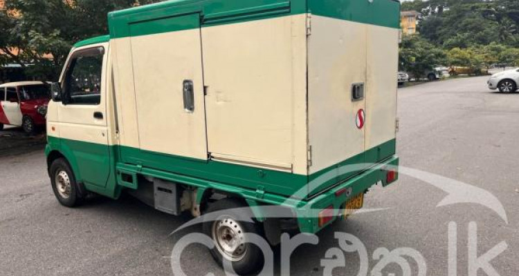 SUZUKI CARRY 2012