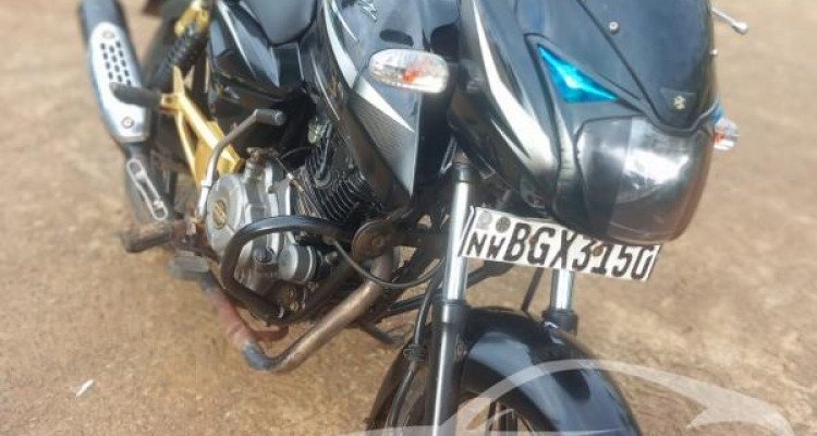 BAJAJ PULSAR 150 2018