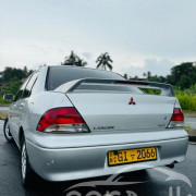 MITSUBISHI LANCER CS1 2001