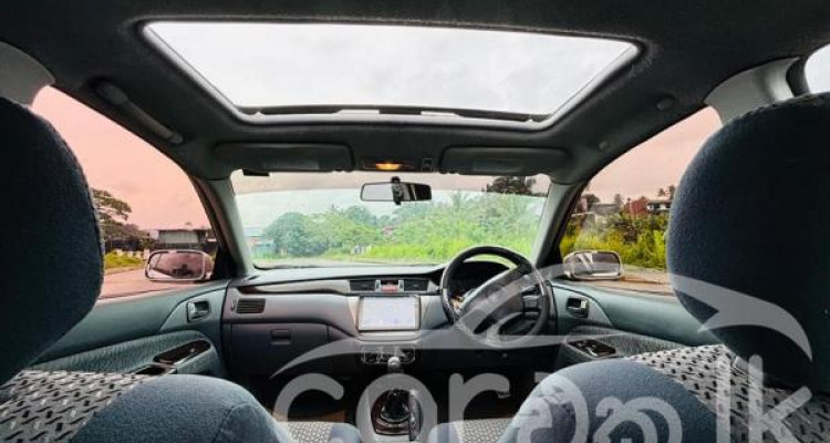 MITSUBISHI LANCER CS1 2001