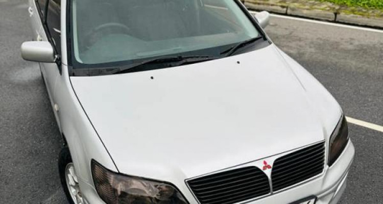 MITSUBISHI LANCER CS1 2001