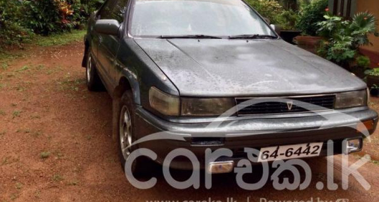 NISSAN BLUEBIRD SU12 1991