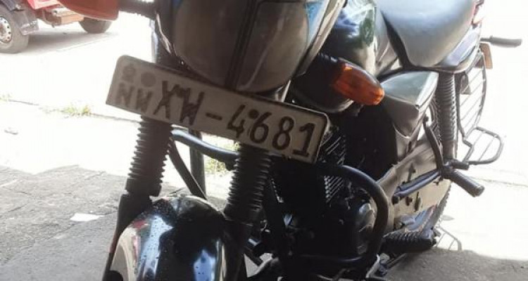 BAJAJ PLATINA 2012
