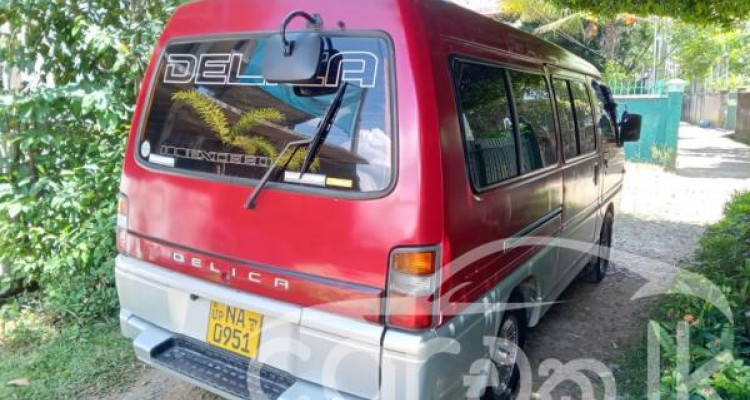 MITSUBISHI DELICA PO15 2005