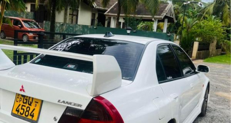 MITSUBISHI LANCER CK1 1999