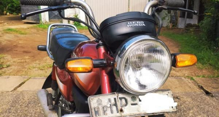 HERO HONDA CD DAWN 2003