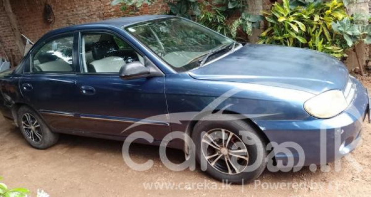 KIA SPECTRA 2000