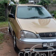 KIA CARENS 2000
