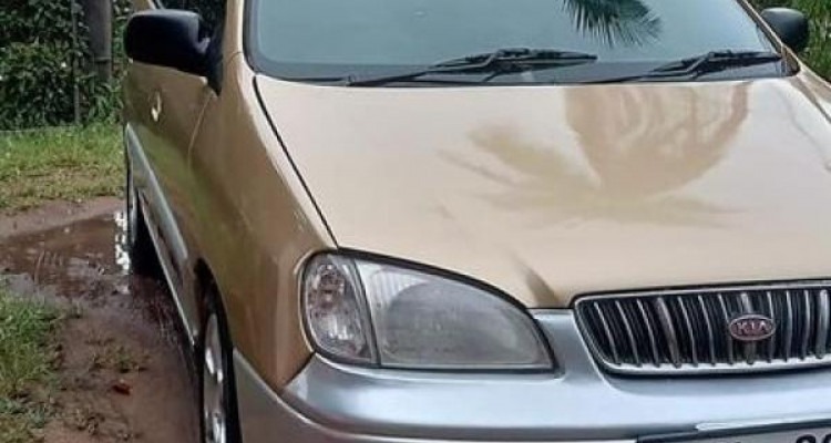 KIA CARENS 2000