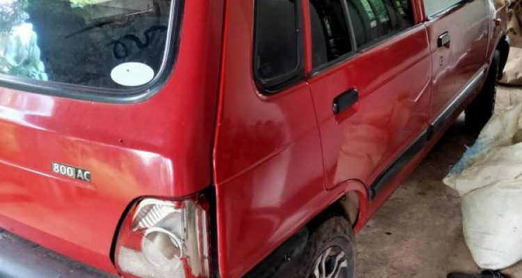 SUZUKI MARUTI 800 2005