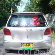 TOYOTA VITZ 2002