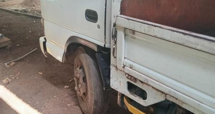 ISUZU ELF 2000
