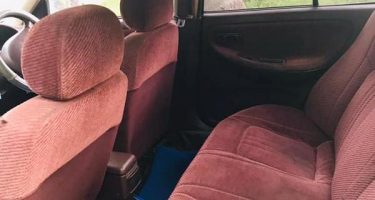 NISSAN DOCTOR SUNNY 1990