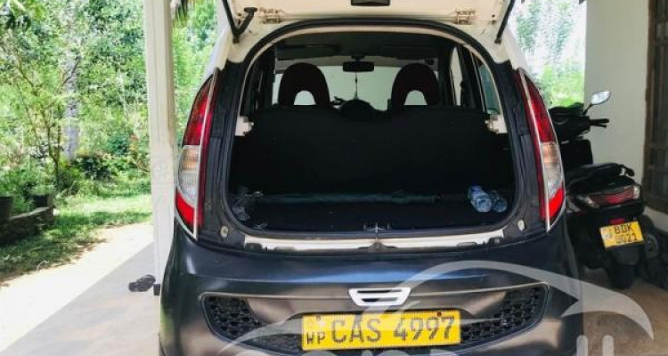 TATA NANO 2016
