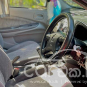 NISSAN SUNNY 2000