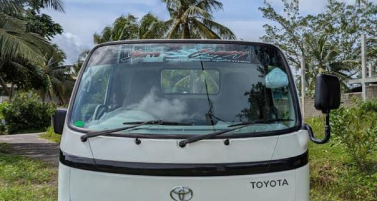 TOYOTA TOYOACE 1988