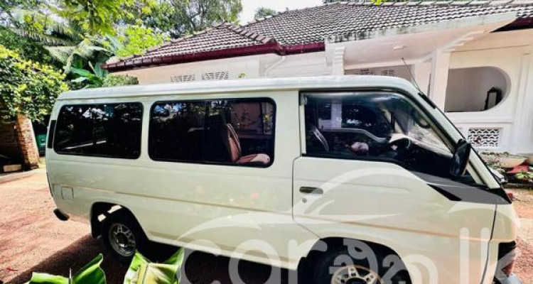NISSAN CARAVAN E24 1994