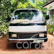 NISSAN CARAVAN E24 1994