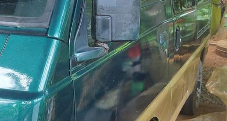 MITSUBISHI DELICA PO15 1999