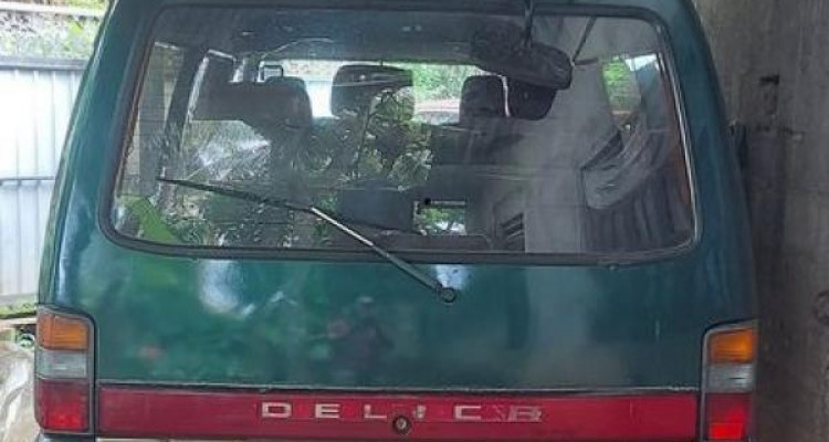 MITSUBISHI DELICA PO15 1999