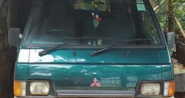 MITSUBISHI DELICA PO15 1999
