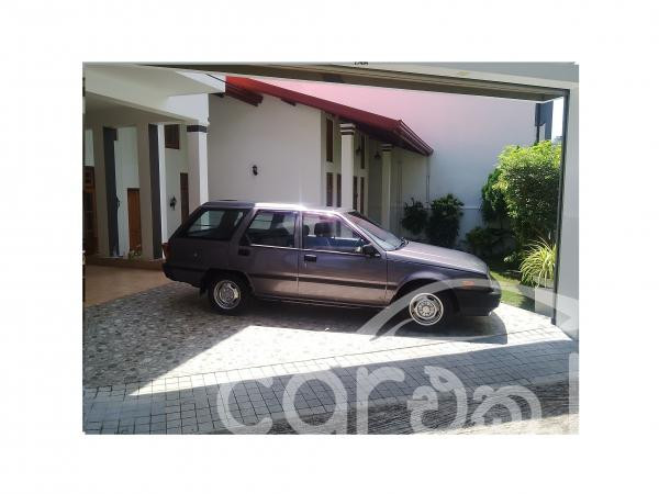 MITSUBISHI LANCER 1987