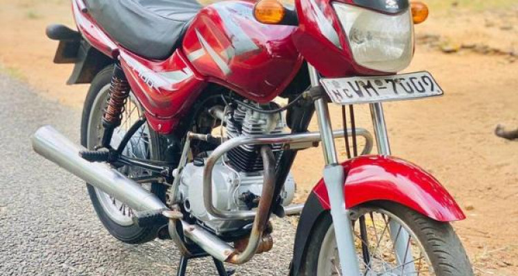 BAJAJ CT100 2010
