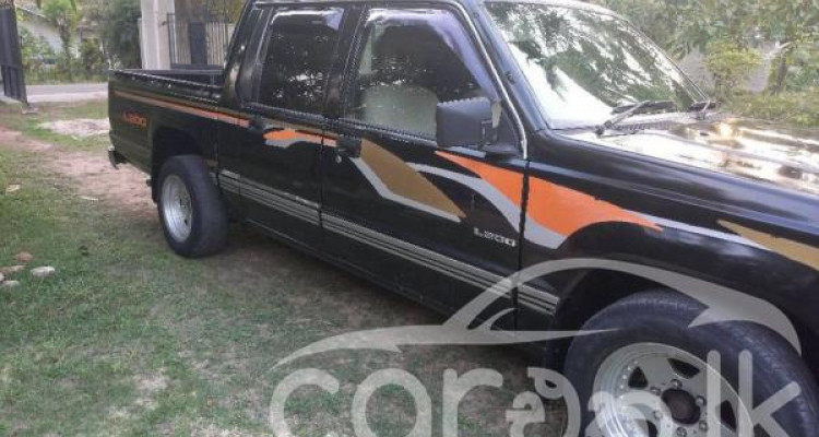 MITSUBISHI L200 1998