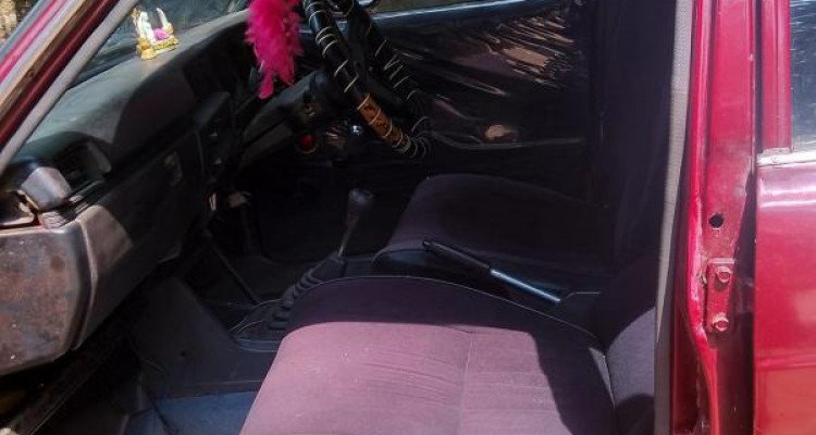 NISSAN SUNNY B310 1976